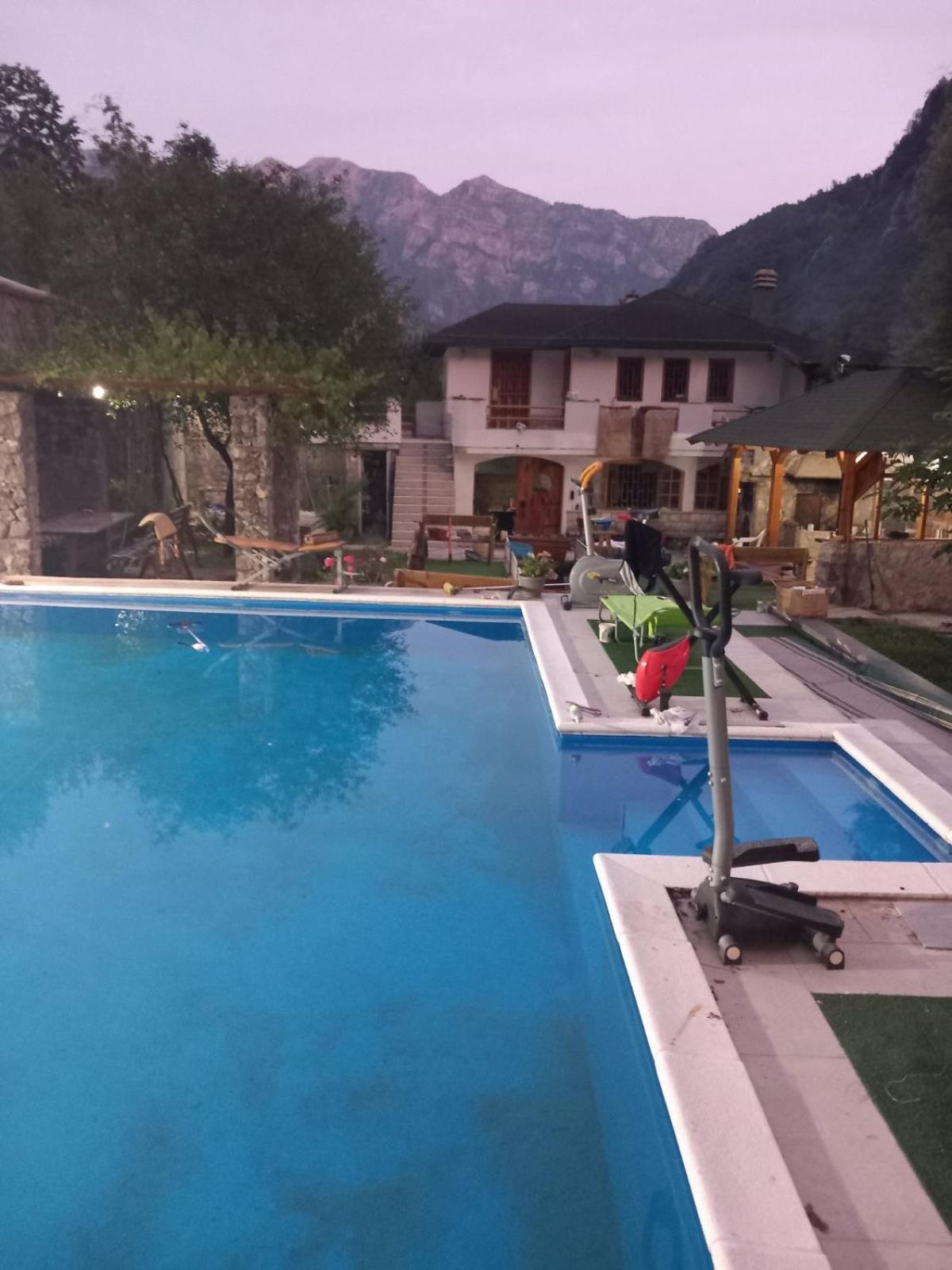 Kuca Za Odmor Sa Bazenom Diva Grabovica Villa Jablanica Екстериор снимка